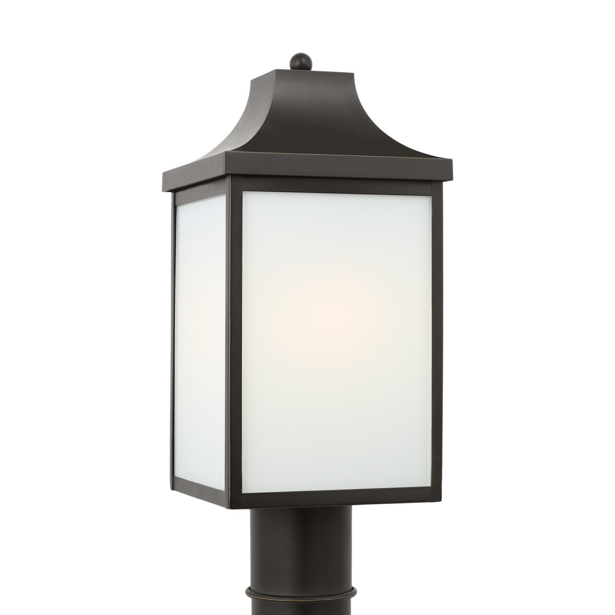Saybrook 16.5" Post Lantern | Classic Traditional Outdoor Lighting