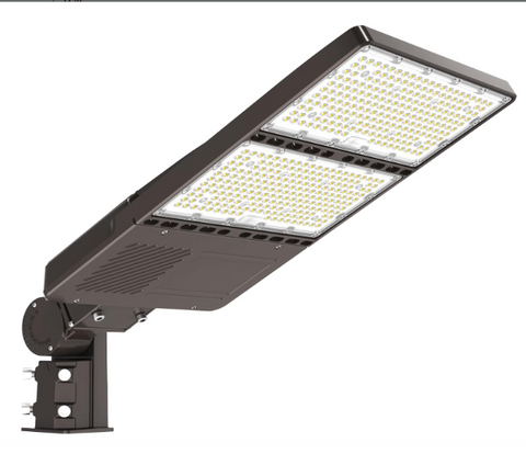 CIRC 240W LED Shoebox Area Light 5000K 100–277V Built-In Photocell Slip Fitter Mount