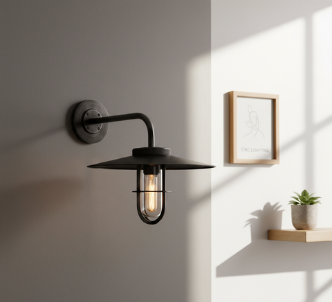 Utilitaire Barn Outdoor Sconce