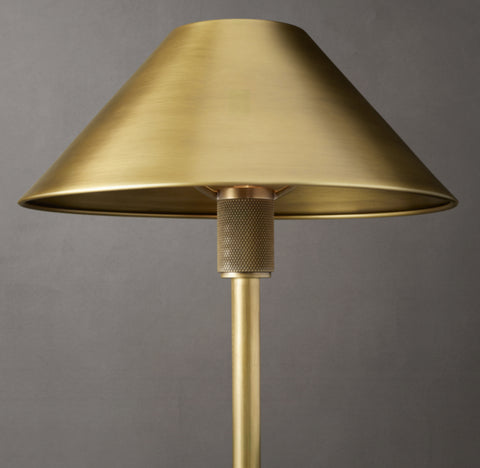 Utilitaire Metal Shade Table Lamp