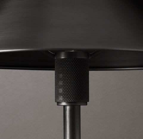 Utilitaire Metal Shade Table Lamp